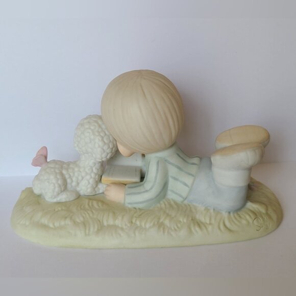 Vintage Precious Moments Special Edition Boy Lamb Collectible Porcelain Figurine - Picture 5 of 7